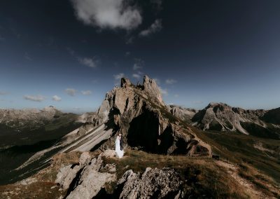 Cresta del Seceda - Dolomites, Italy - elopement mountain Italy