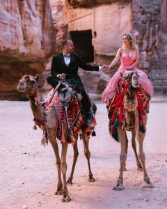Perché gli Adventure Elopements stanno spopolando come trend? 3 patricia lynch -photography wedding details photos