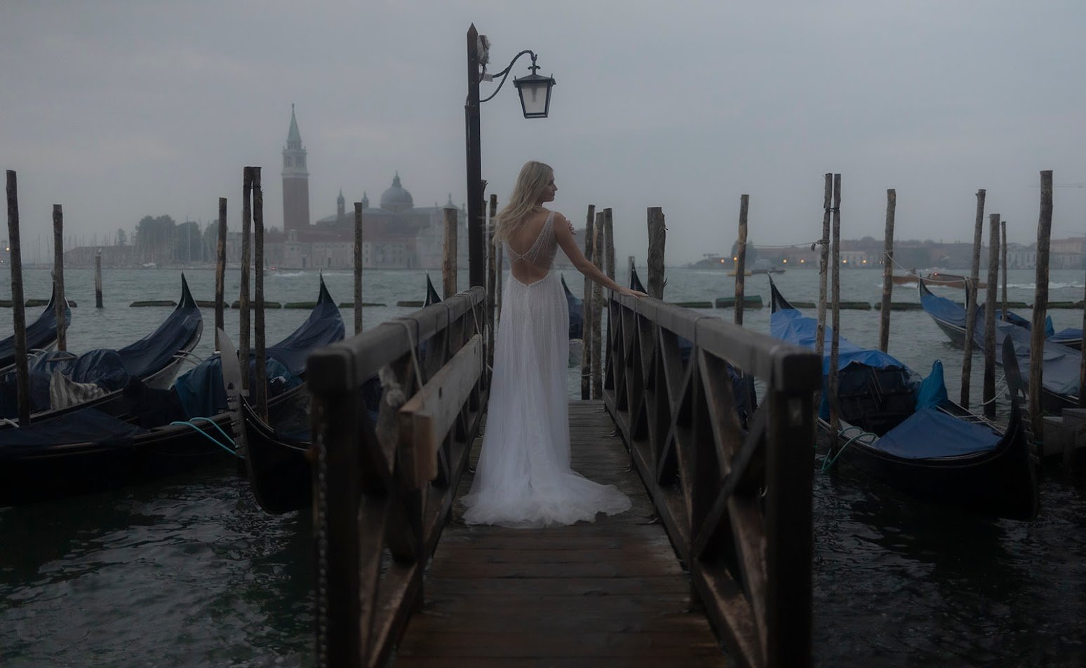 Elopement photographer Italy - Venice