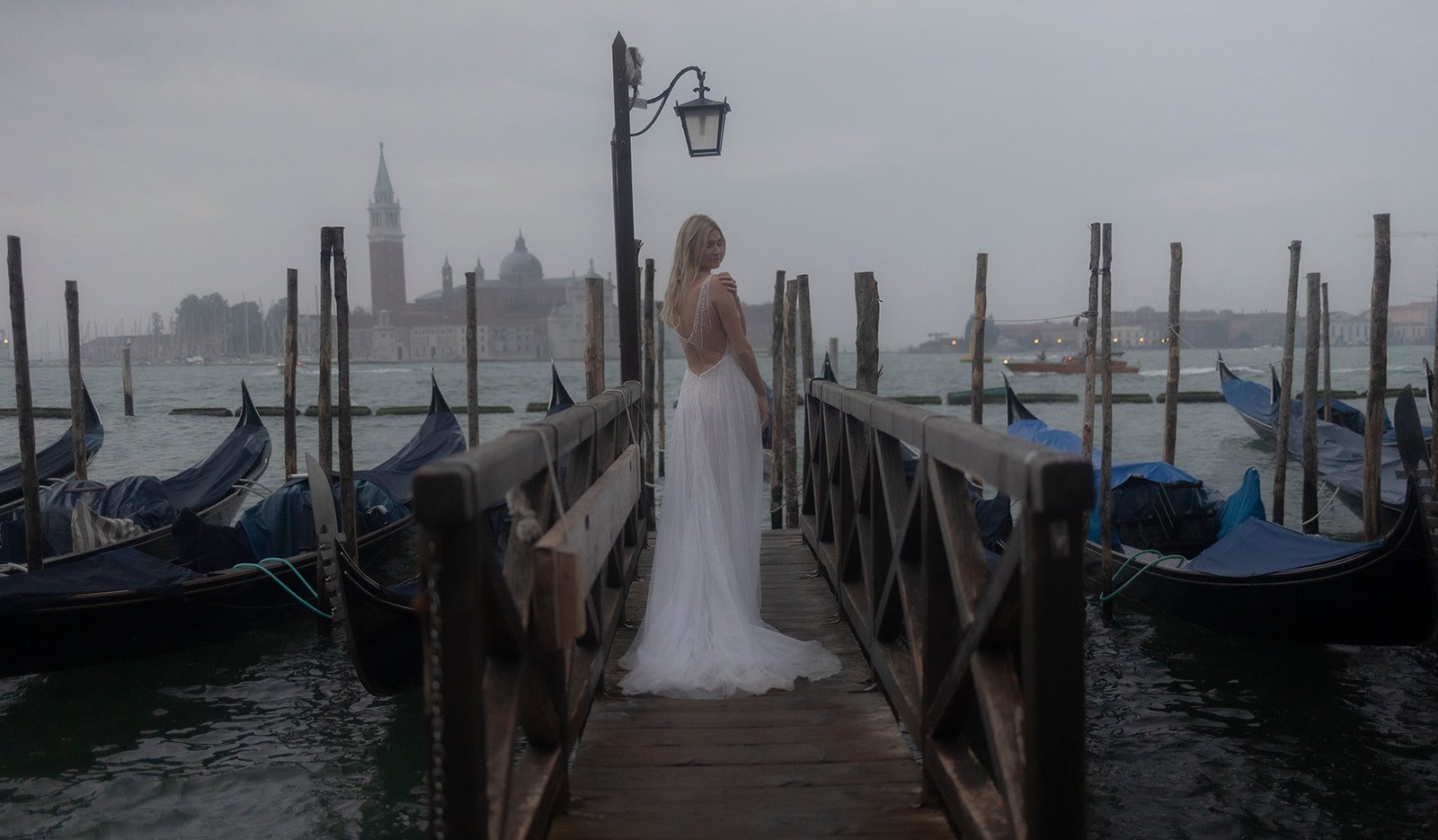 Elopement photographer Italy - Venice