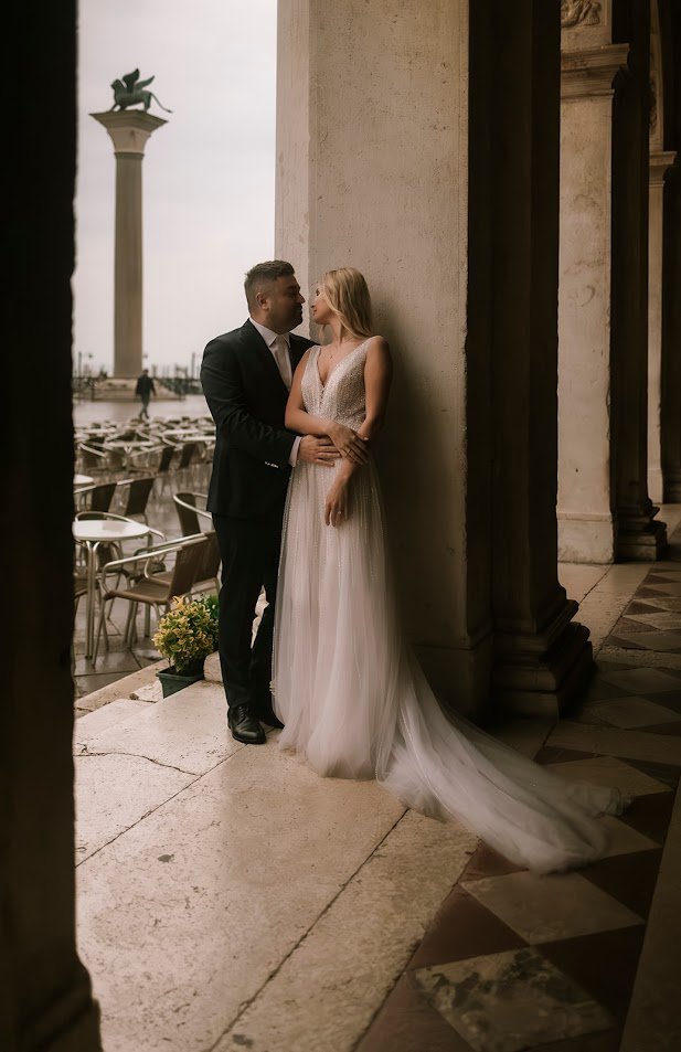 Elopement photographer Italy - Venice