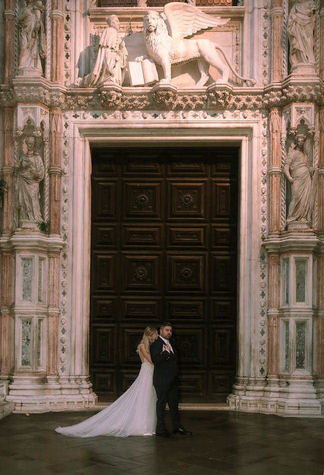 Elopement photographer Italy - Venice