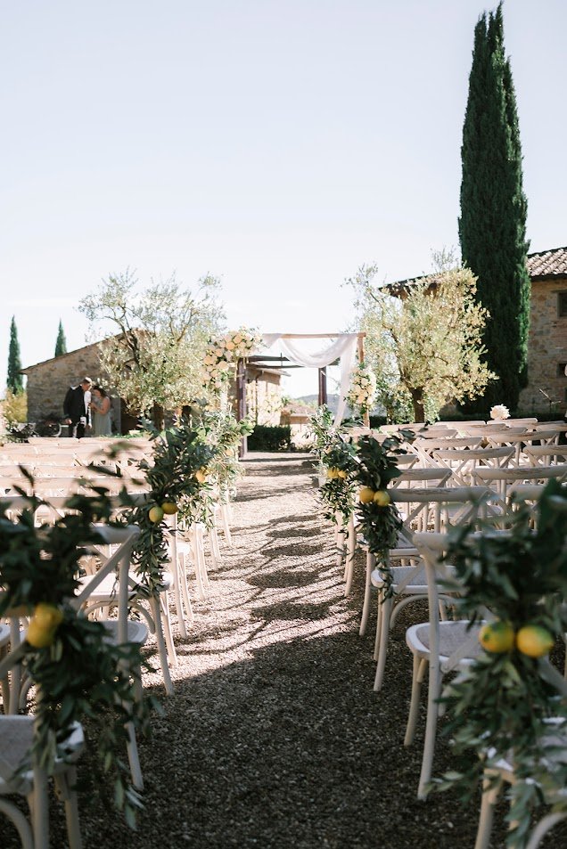 wedding photo Tuscany Italy ceremony garden 