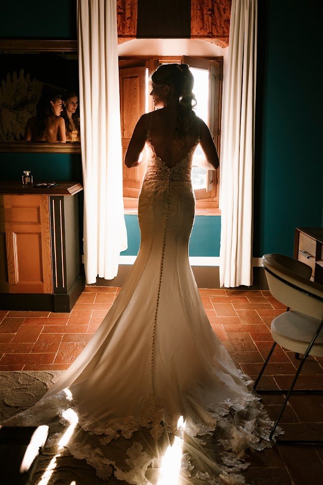 getting ready bride 