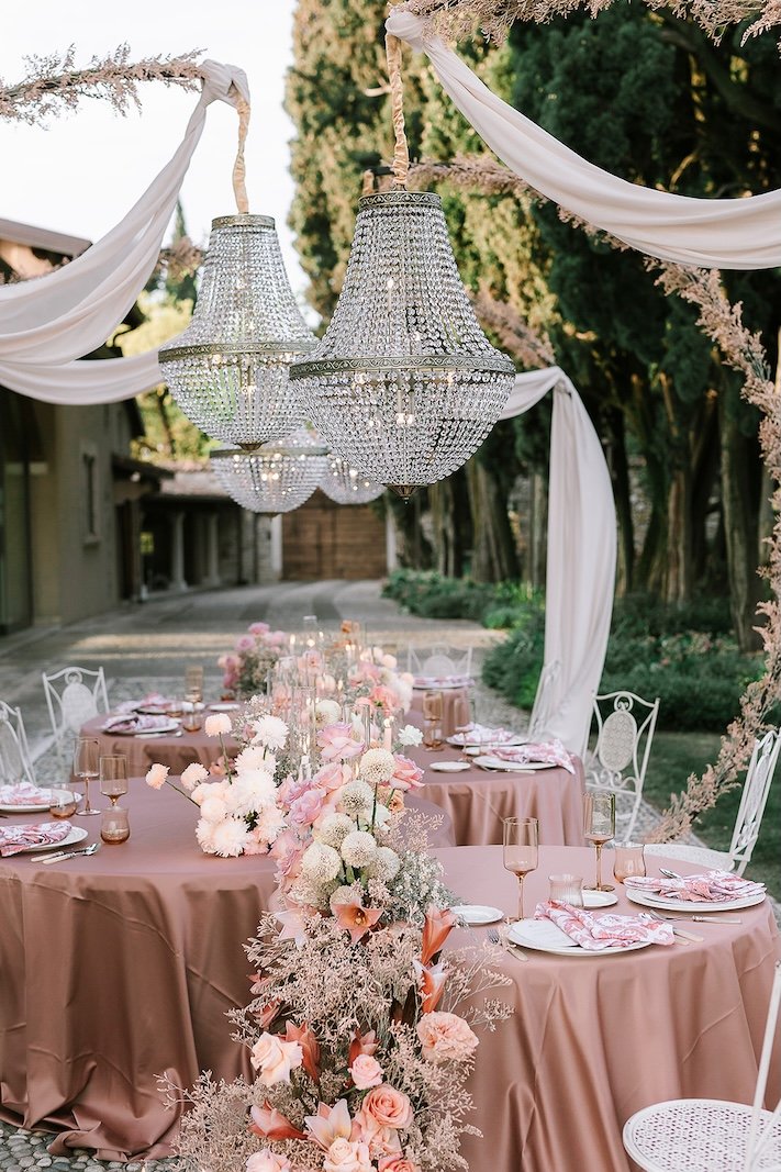 Matrimonio intimo di lusso Lago di Garda - Intimate wedding photographer Italy and Europe - Elopement Photography