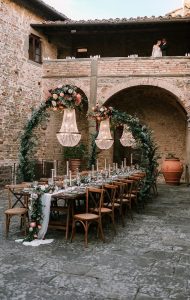 Wedding table setting trend - italian wedding style - Tuscany