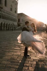 Living an Elopement in Venice sunset