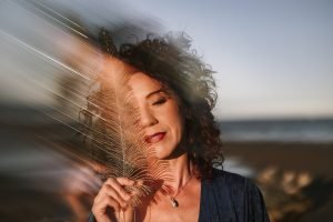 ritratto fotografico di rinascita, ritratto femminile Patriia Lynch fotografa