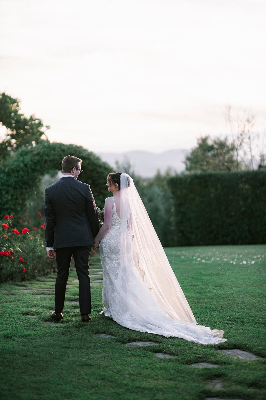 destination wedding photographer - Tuscany Italy - Tuscany venue 