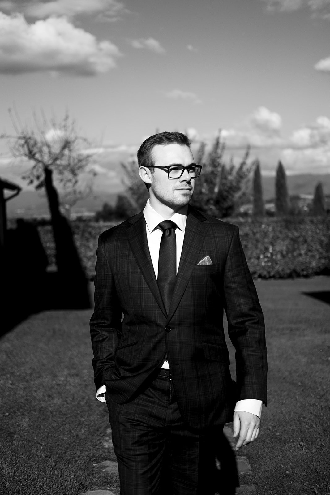 destination wedding photographer - Tuscany Italy - Tuscany venue 